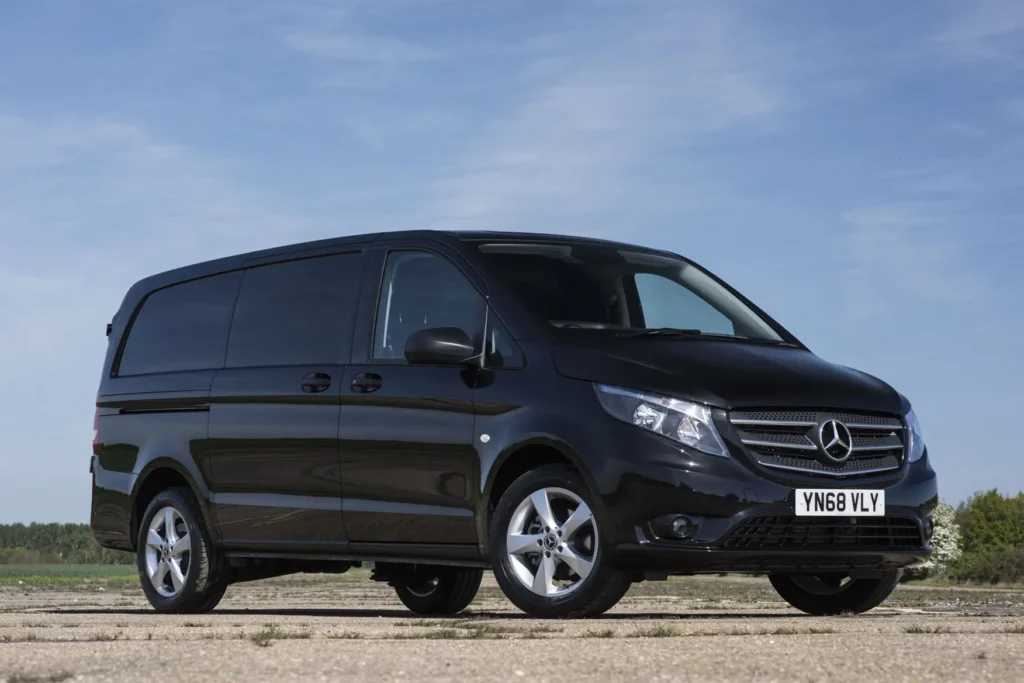 Mercedes Vito 7-Sitzer Flughafentransfer