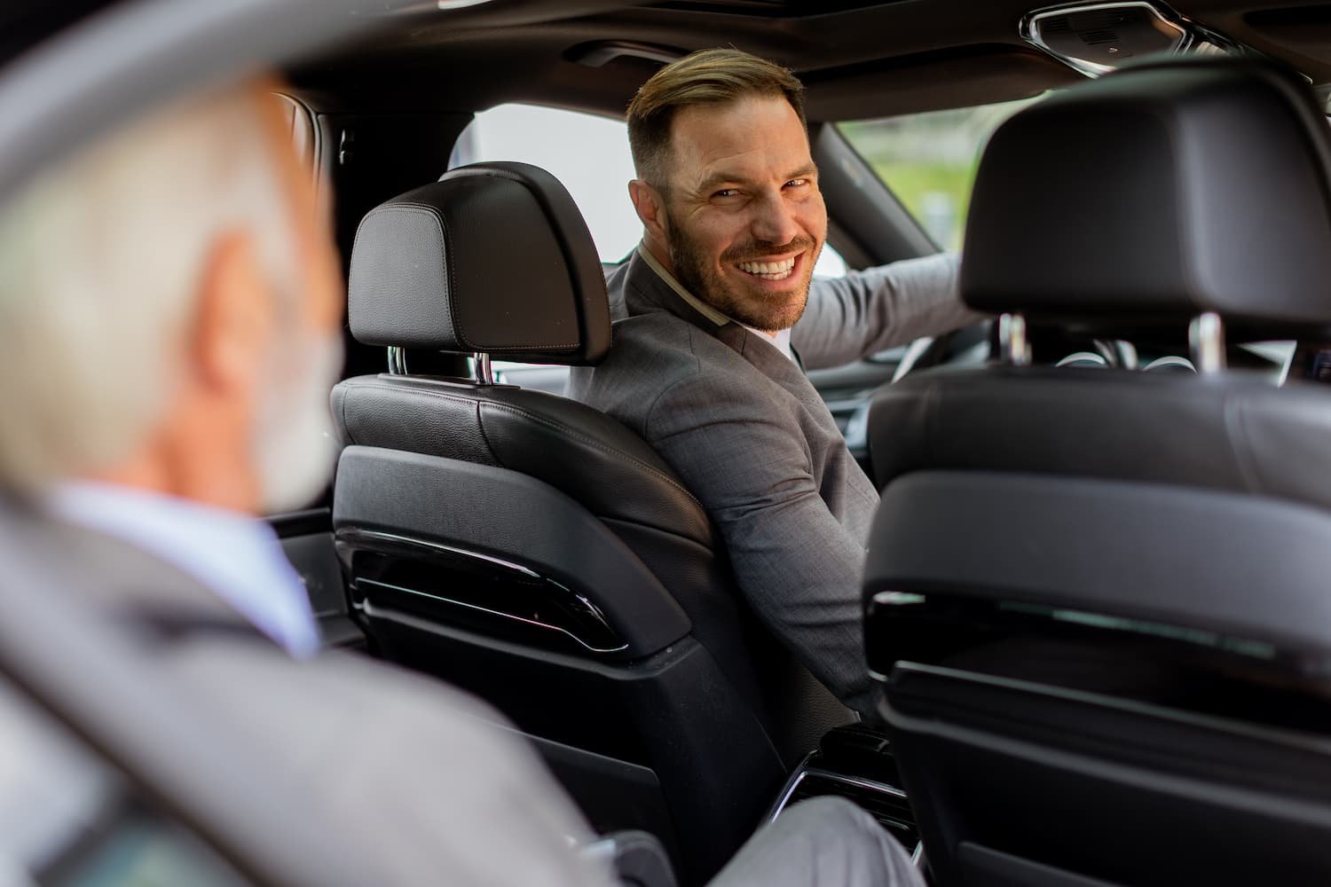 Freundlicher Chauffeurservice in Frankfurt