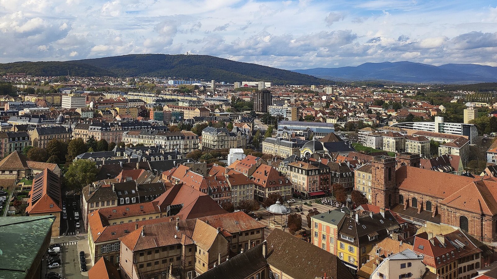 Flughafentransfer Belfort Frankfurt – Belfort