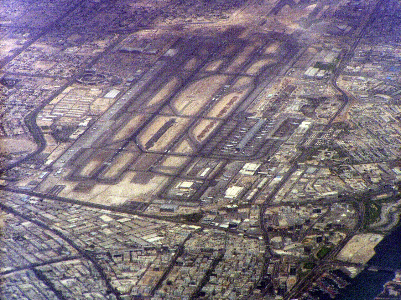 Dubai International Airport (DXB)