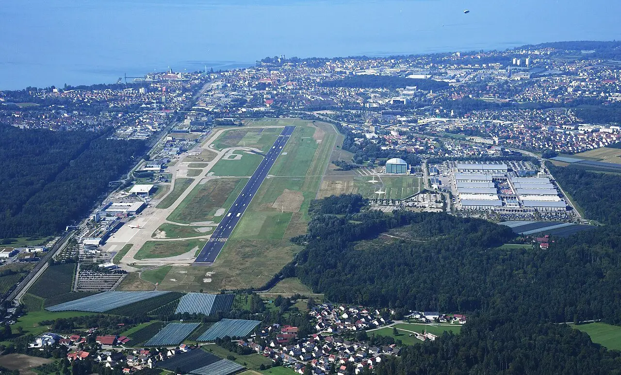 Flughafentransfer Friedrichshafen (FDH) – FlyRide Frankfurt
