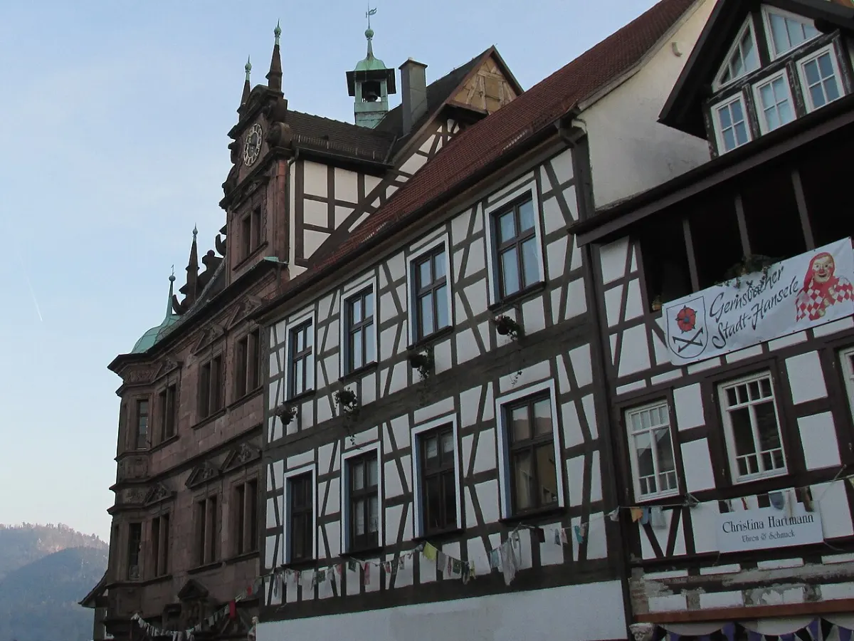 Flughafentransfer Gernsbach – Altes Rathaus