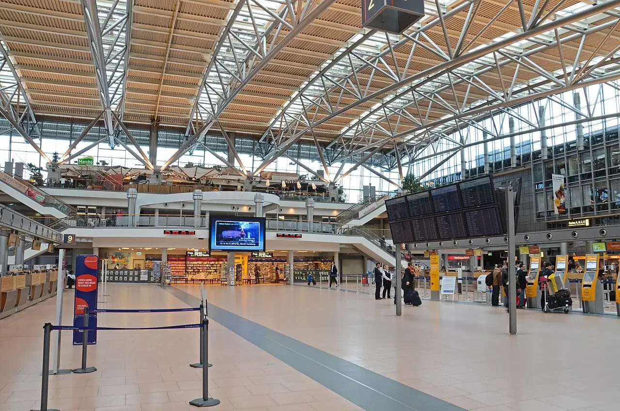 Flughafentransfer Hamburg (HAM) – FlyRide Frankfurt