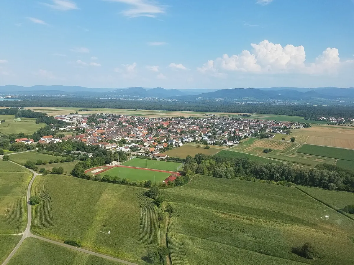 Flughafentransfer Hügelsheim – Spargel aus der Hardt
