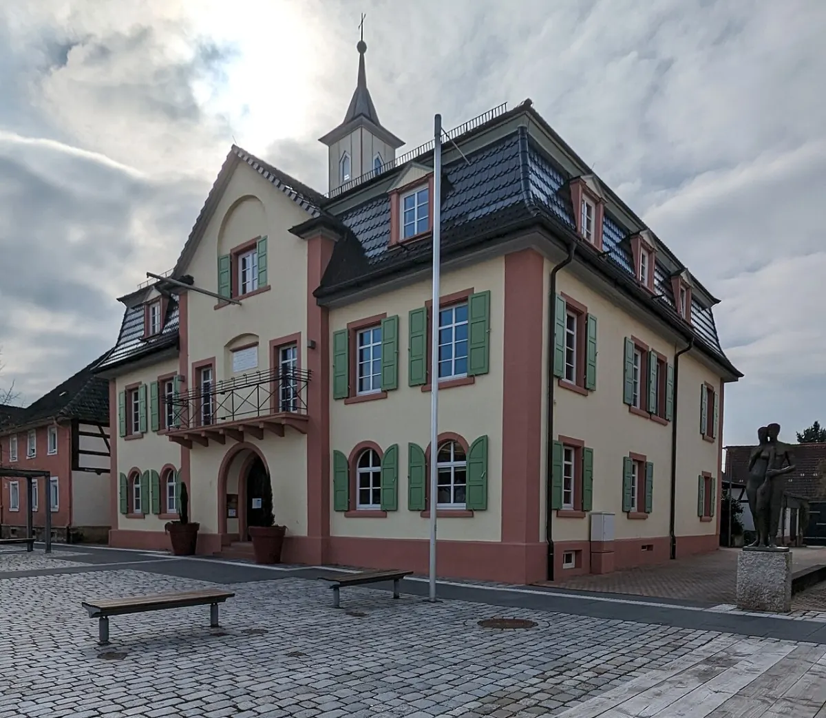 Flughafentransfer Muggensturm – Badesee