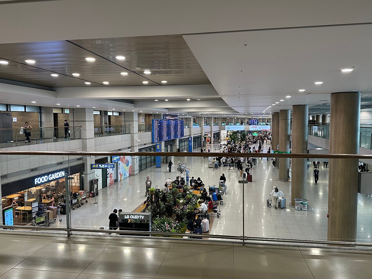 Arrivals hall at Incheon Terminal 1