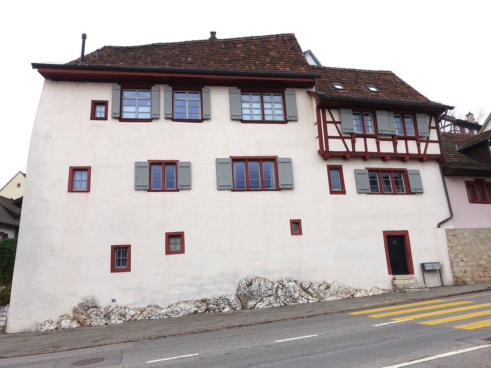 Flughafentransfer Münchenstein Frankfurt – Münchenstein